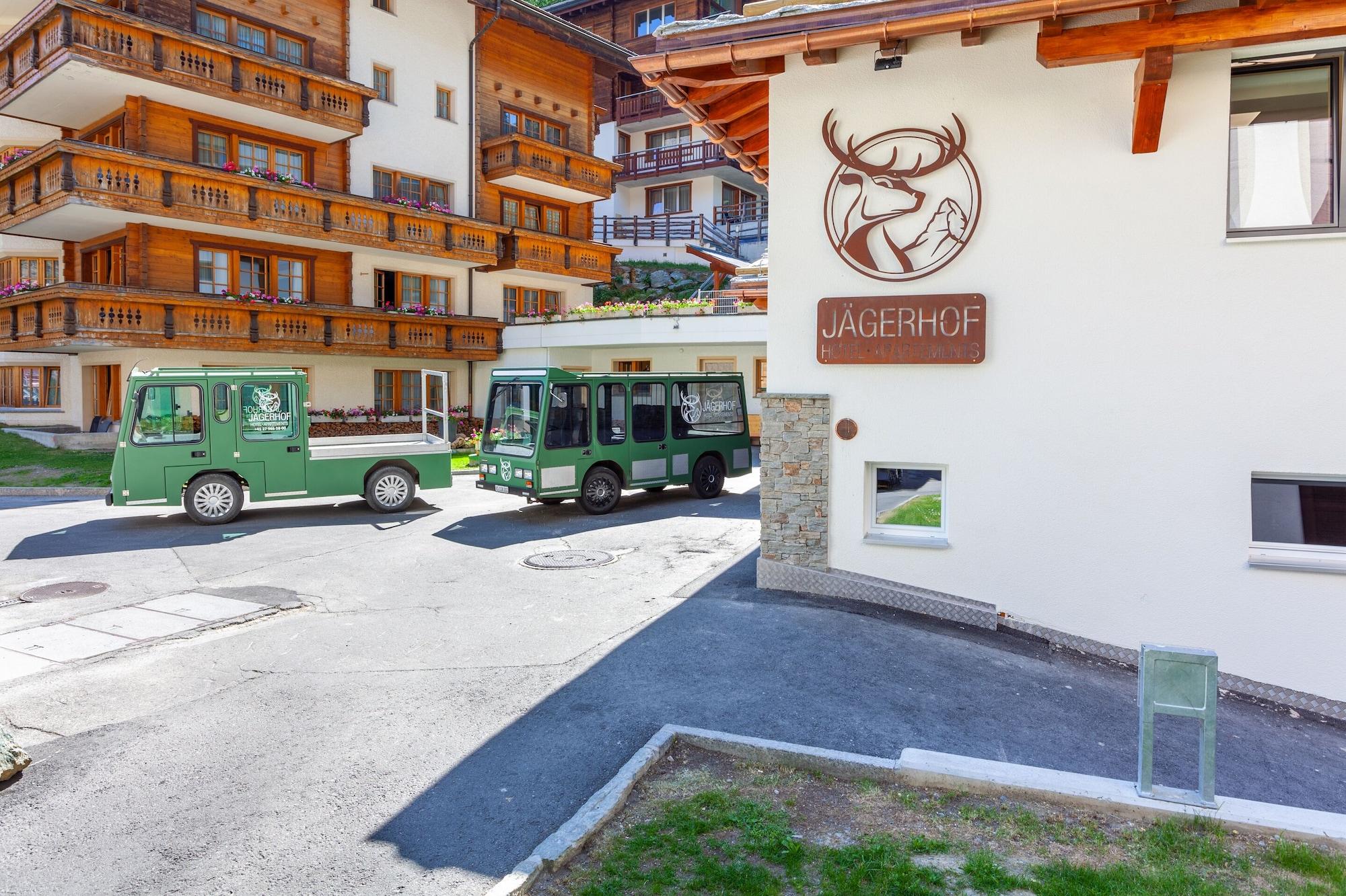 Hotel Jaegerhof Zermatt Exterior photo